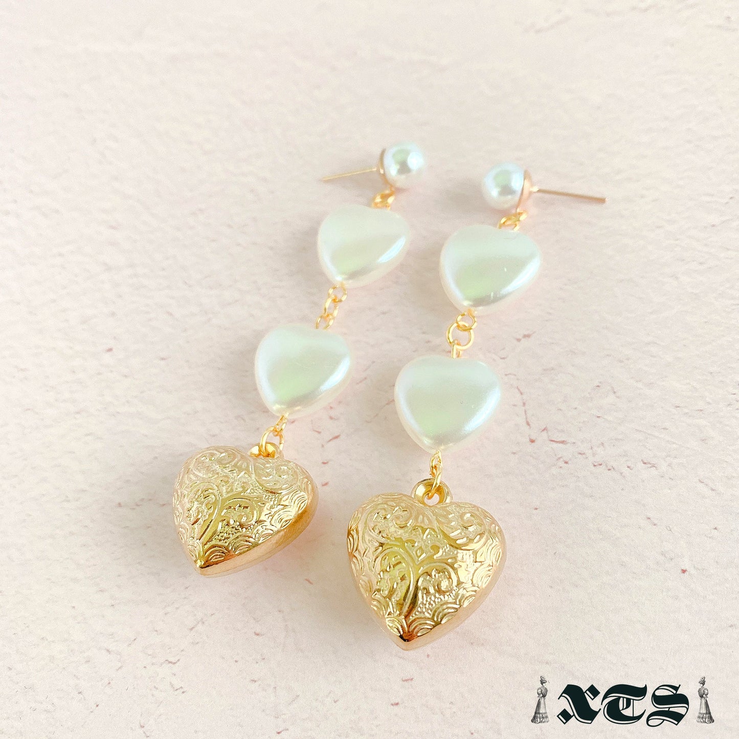 XTS Retro Heart &amp; Pearl Heart Earrings GOLD