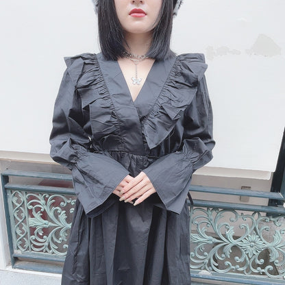 Vネックフリルサイドリボンワンピース BLACK