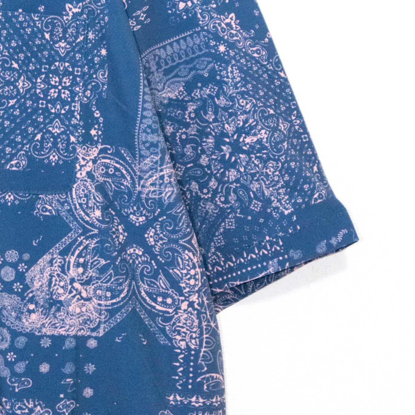 総柄ドロップショルダーオープンカラーシャツ Bandana Blue