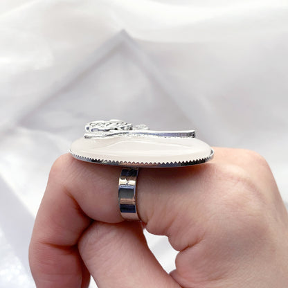 Rose cabochon ring WHITE