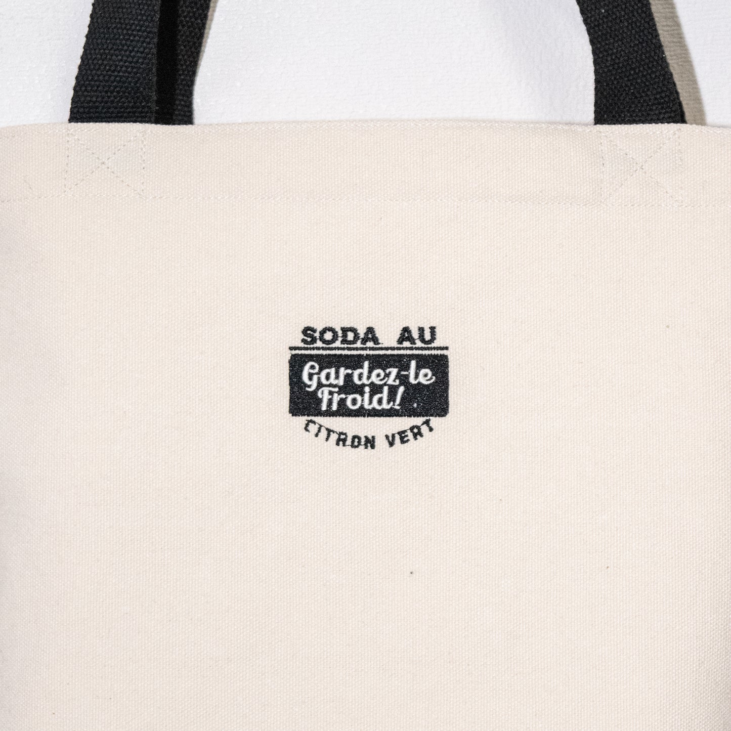 Cocktail Embroidered Tote Bag WHITE