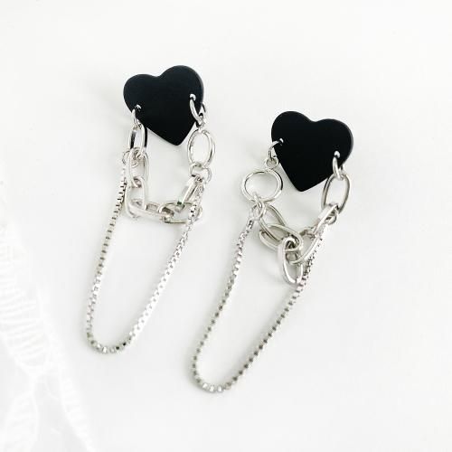 フラットハートチェーン ピアス