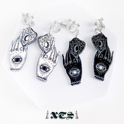 XTS タトゥーハンド Tattoo Hand With Planchette イヤリング TS0264