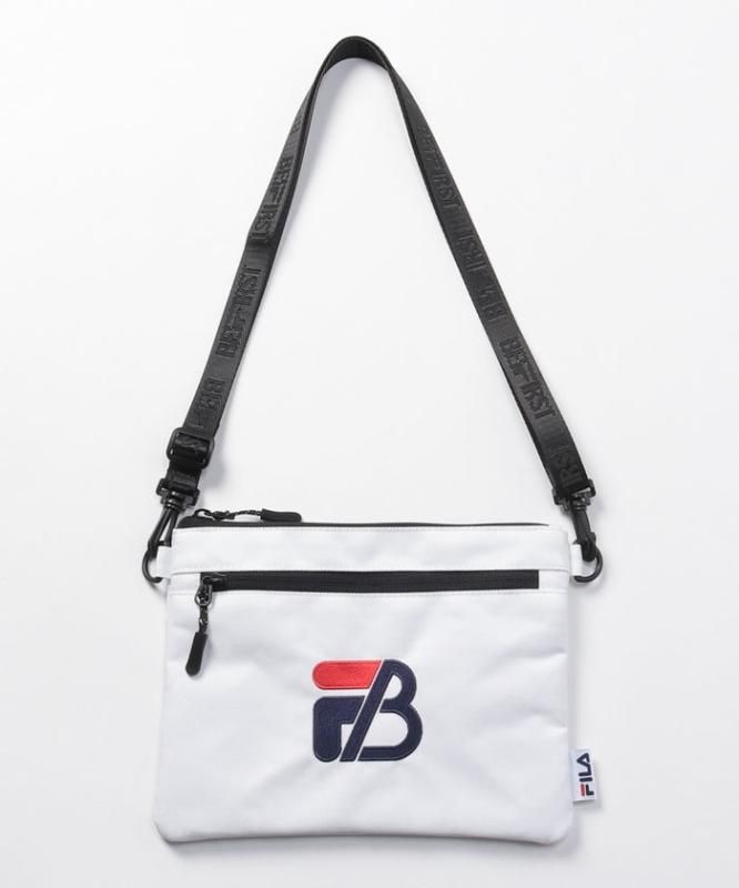 FILA x BE:FIRST ロゴ サコッシュ WHITE