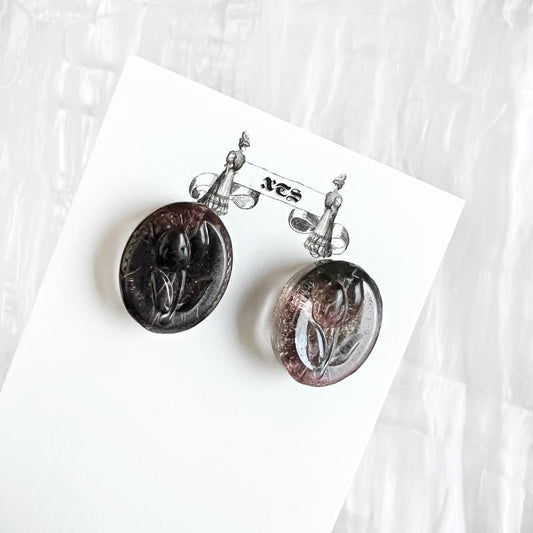 TULIP RETRO ガラス スタッド ピアス BLACK