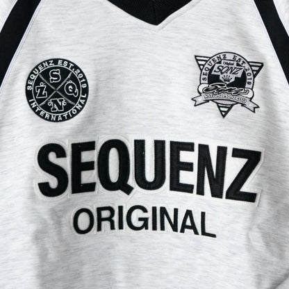 SEQUENZ/PIPING SPORT V/N SWEAT ヘビーポンチ 裏起毛 パイピング スポーツ Vネック スウェット WHITE