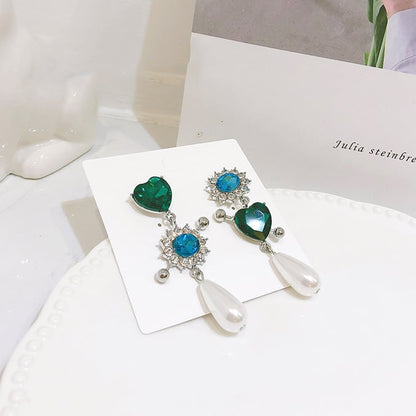 Purple Cream グリーンハート&ブルービジューピアス P634