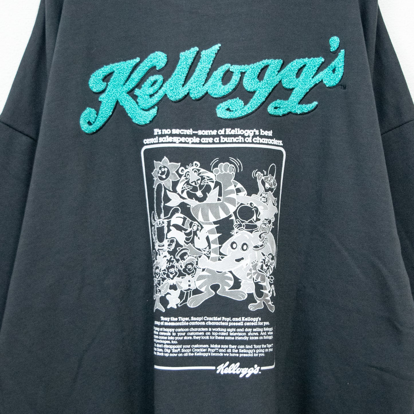 Kellogg's ケロッグ ロゴ刺繍裏毛クルーネック スウェットトップ CHARCOAL チャコール