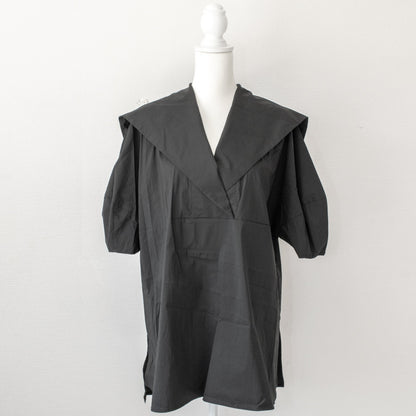 Brown&amp;Street Back flap short sleeve shirt BLACK