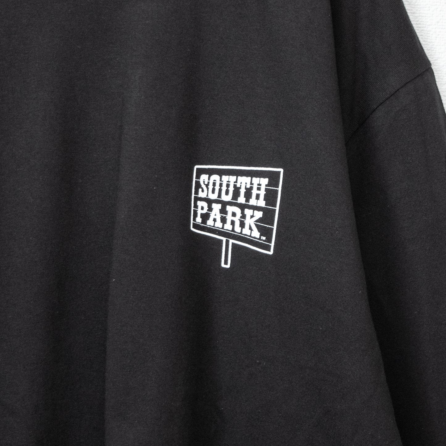 SOUTH PARK South Park A Long T-shirt BLACK