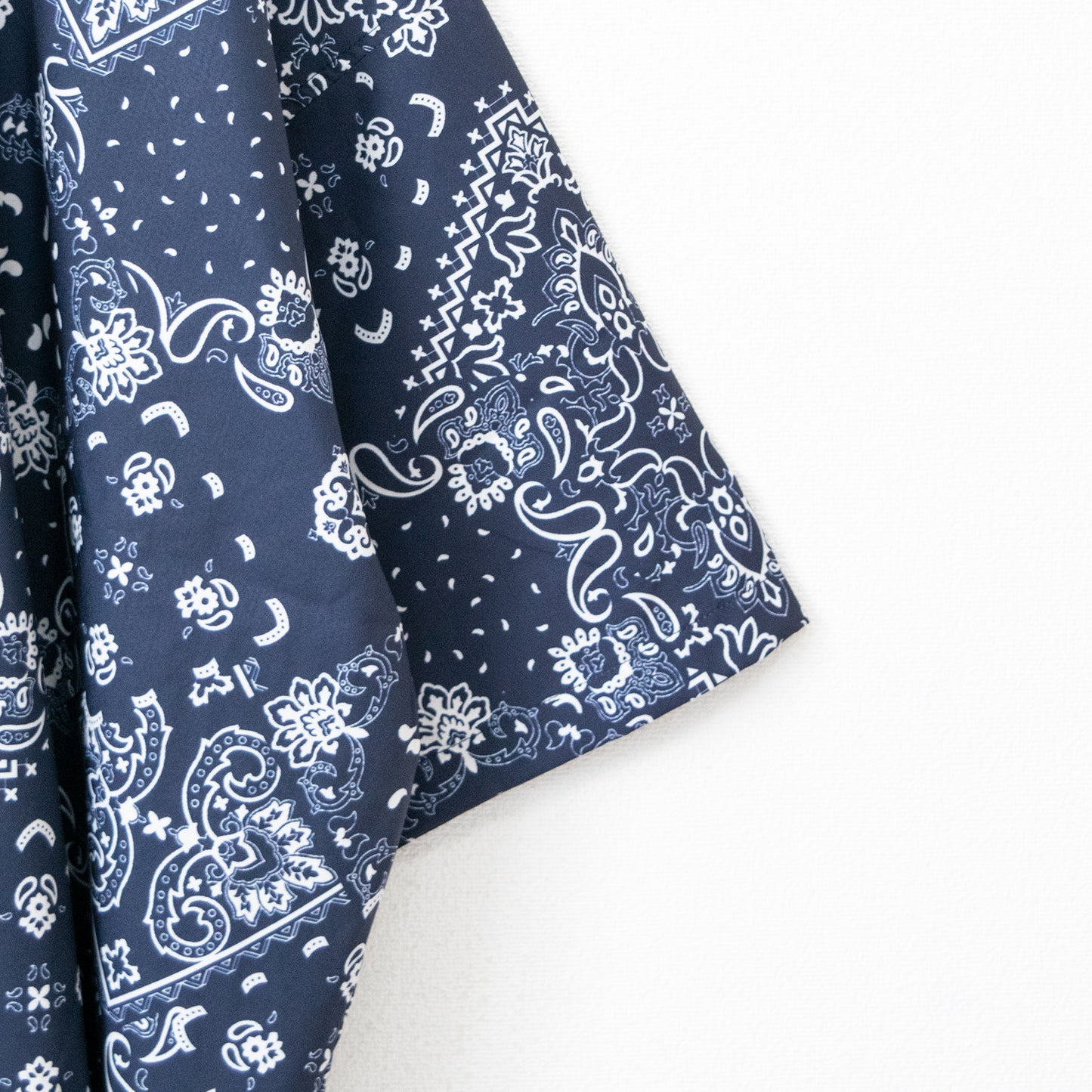 Allover Print Oversized Light S/S Shirt (Bandana Blue) - YOUAREMYPOISON