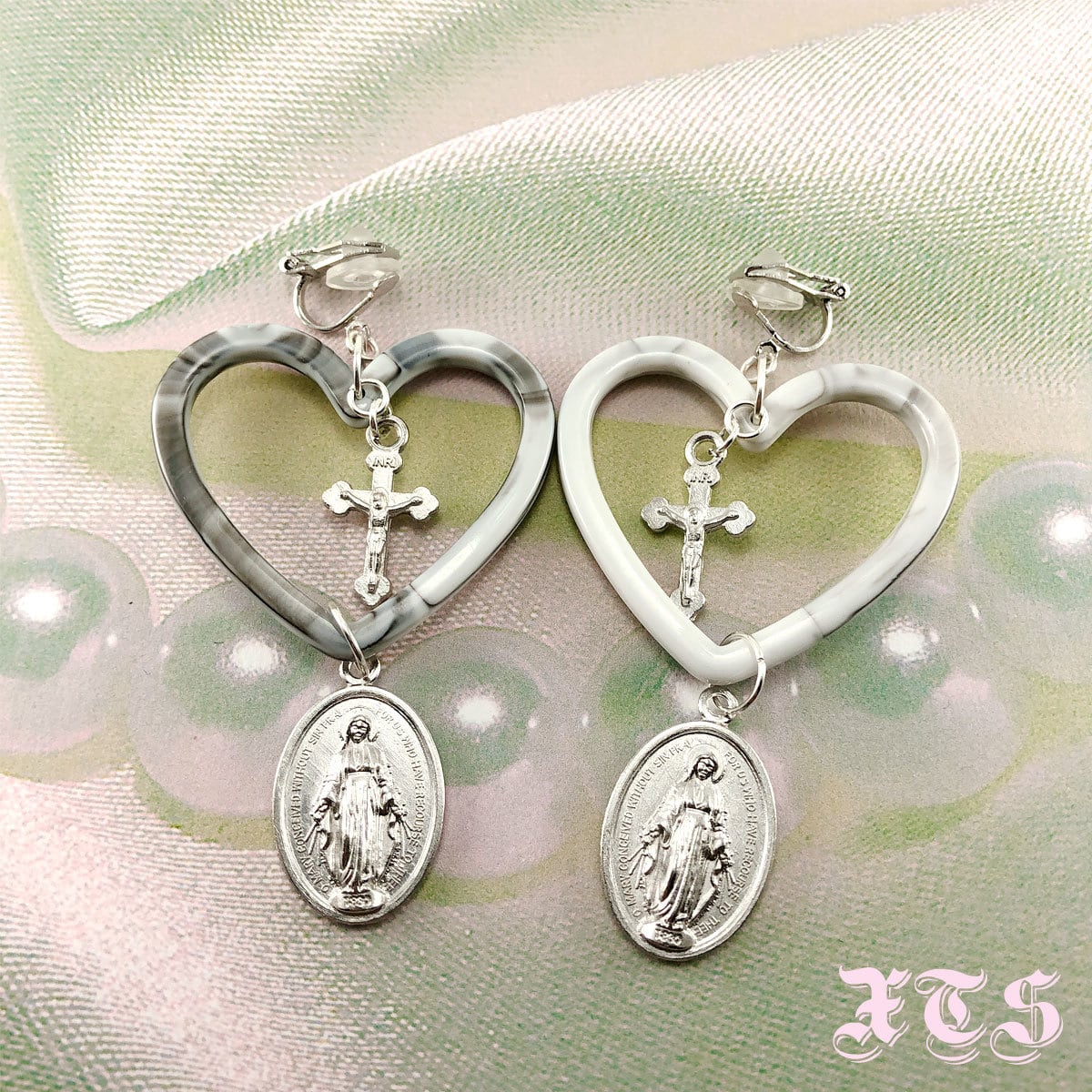 XTS Virgin Mary & Jesus Heart Earrings (Silver) - YOUAREMYPOISON