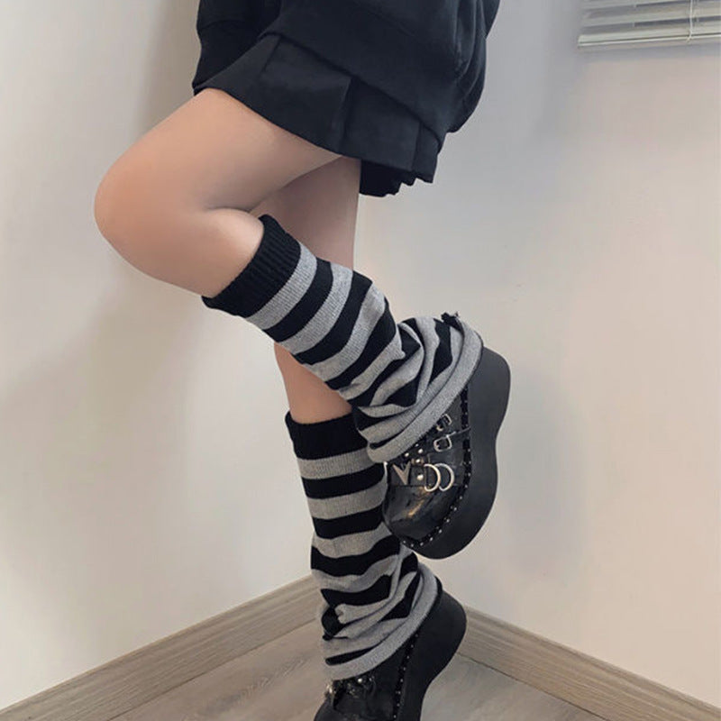 40cm Length rubber -pulling leg warmer loose socks Black/WHITE
