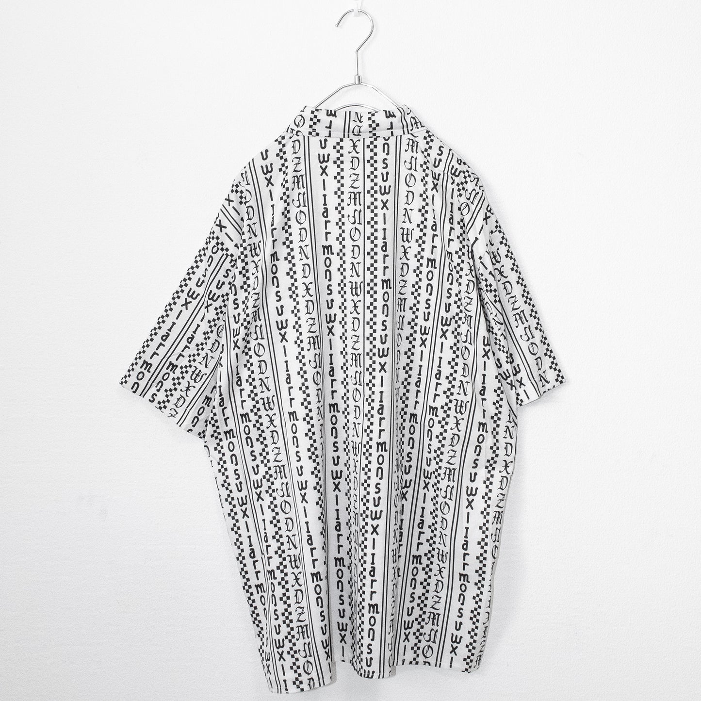 Character Stripe S/S Shirt (White) - YOUAREMYPOISON