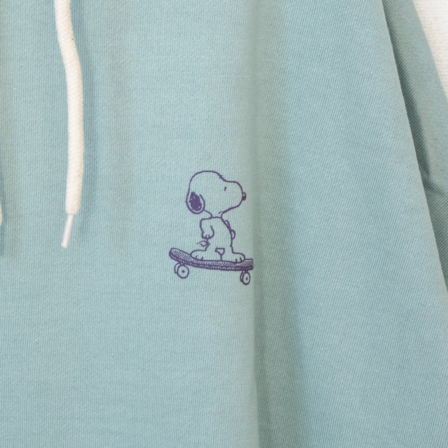 PEANUTS Classic Skateboard SNOOPY Pullover Hoodie - YOUAREMYPOISON